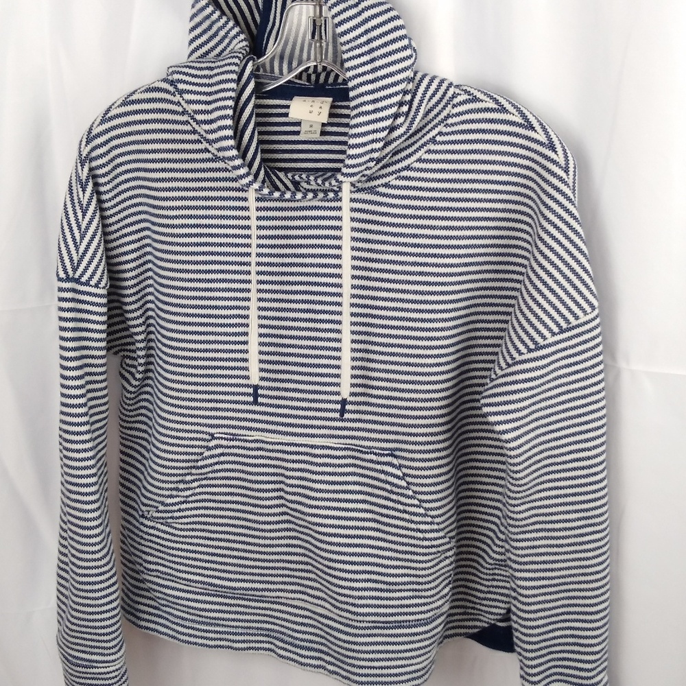 5 for $25 Women Small A New Day Pull Over Hoodie - Picture 1 of 6